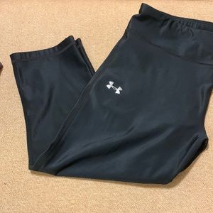 Under Amour heat gear compression capris
